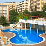 Club Paradiso Отель 5*
