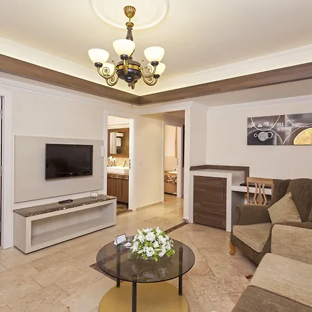 Club Paradiso Hotel 5*