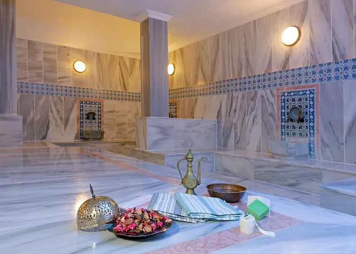 Ξενοδοχείο Club Paradiso 5*