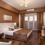 Club Paradiso Hotel 5*