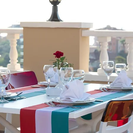Hotell Club Paradiso 5*