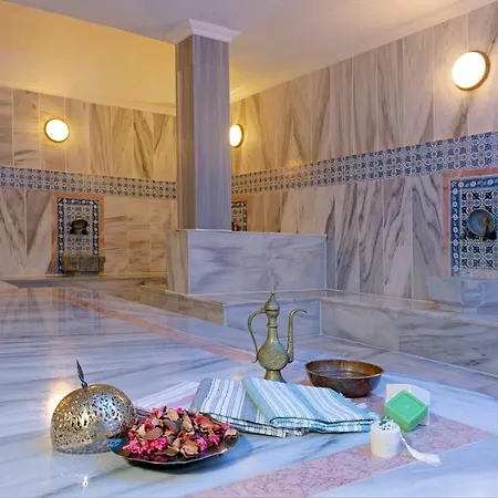 Otel Club Paradiso 5*