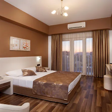 Club Paradiso Otel 5*