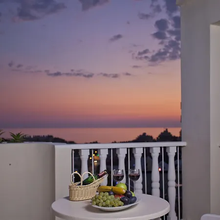 Club Paradiso 5*